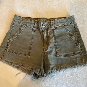 AMERICAN EAGLE SHORTS